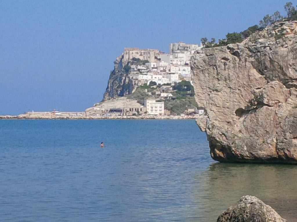 Blu Marine Casa A 10Mt Dalla Spiaggia Peschici Kültér fotó