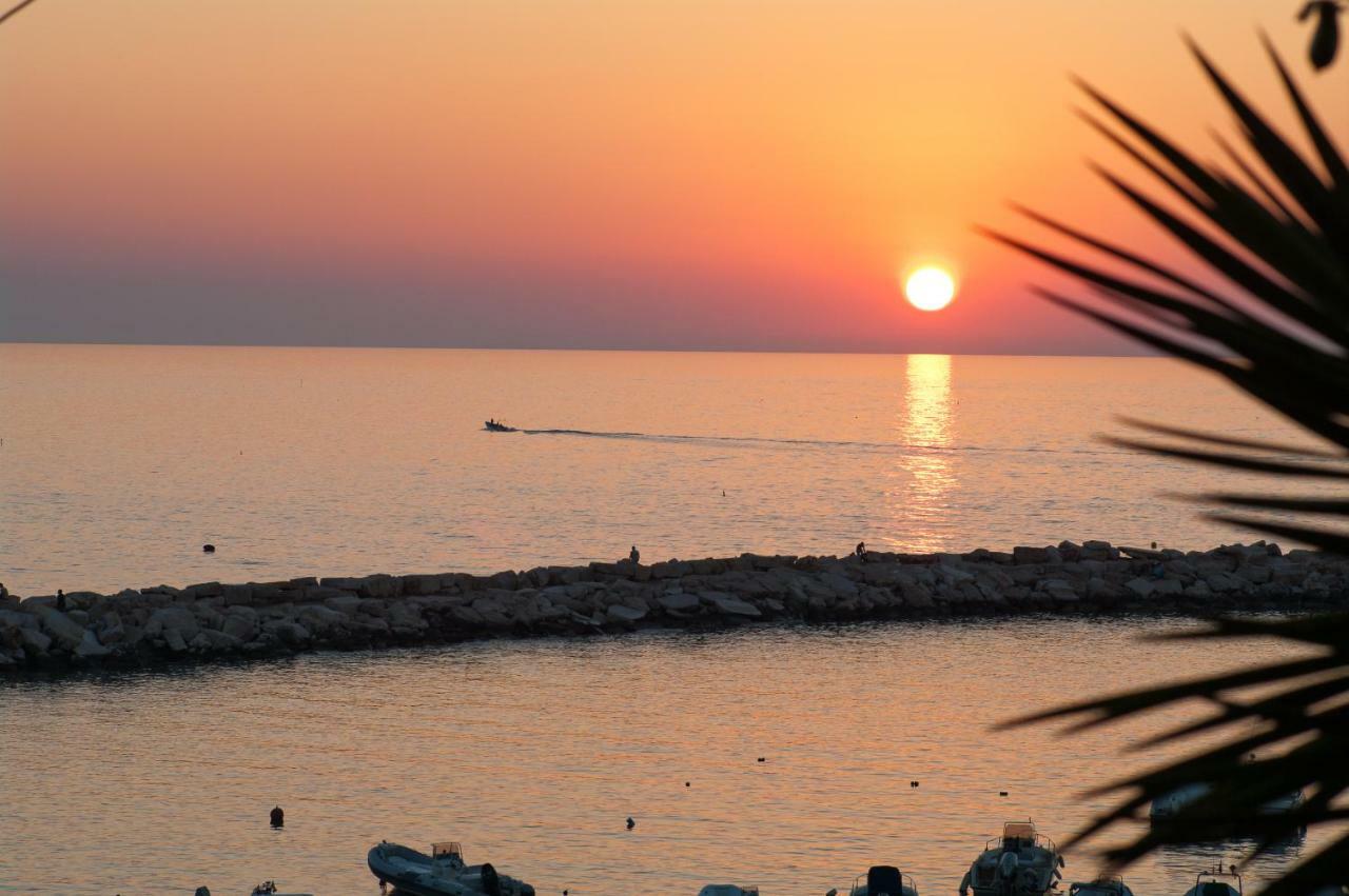 Blu Marine Casa A 10Mt Dalla Spiaggia Peschici Kültér fotó